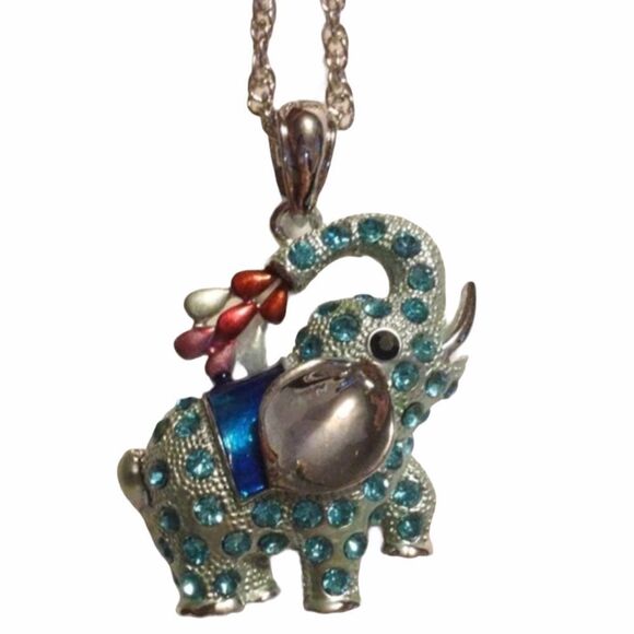 (S2) Blue Elephant Necklace - Picture 1 of 5